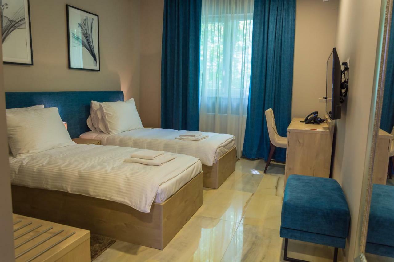 Hotel & Distillery Monogram Gradac  ภายนอก รูปภาพ