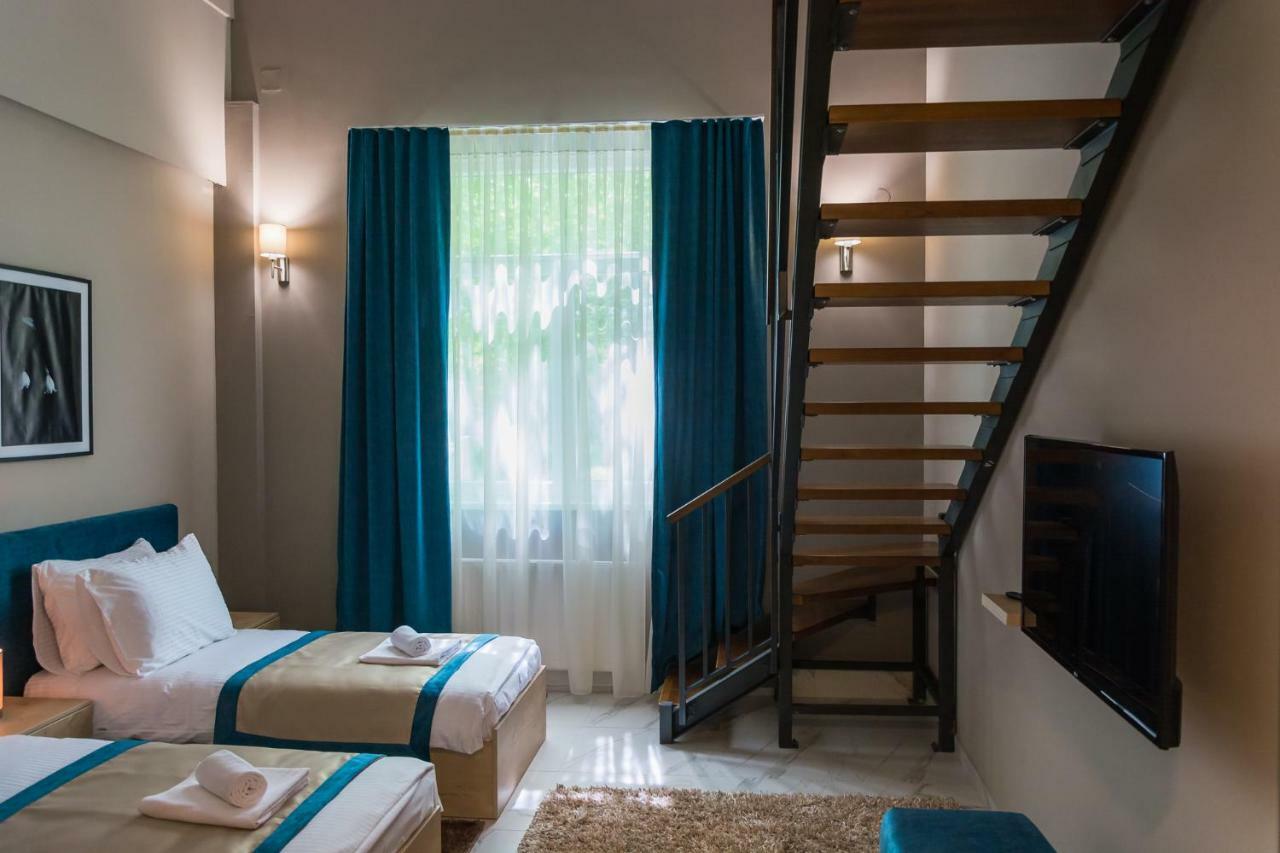 Hotel & Distillery Monogram Gradac  ภายนอก รูปภาพ