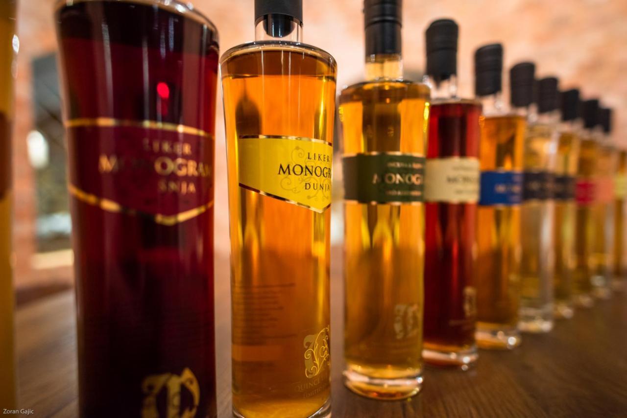 Hotel & Distillery Monogram Gradac  ภายนอก รูปภาพ